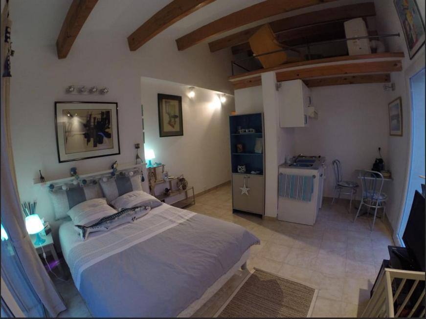 Chambrestudio Bord De Mer, Piscine Six-Fours-les-Plages Extérieur photo